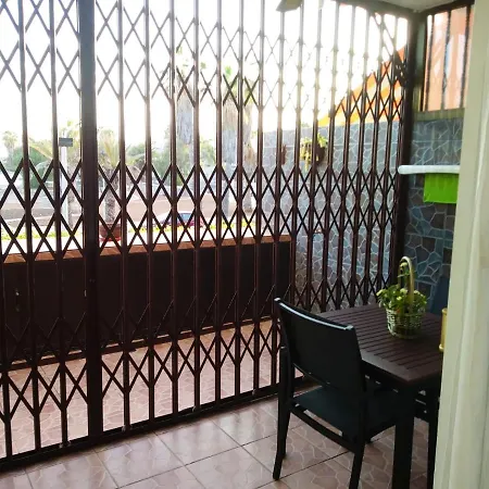 Appartement Apartment With One Bedroom In Arona With Shared Pool Furnished Terrace And Wifi 1 Km From The Beach